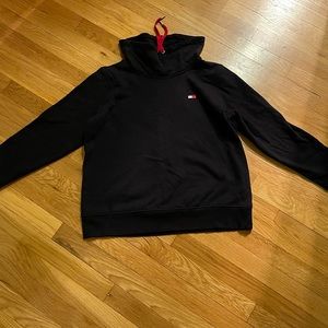 Tommy Hilfiger Navy Sport Funnel Neck Pull Over Sweatshirt | Size Medium
